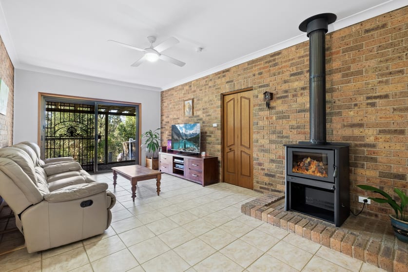 Click to view all images 698 Limeburners Creek Road Clarence Town NSW 2321 - Image 3