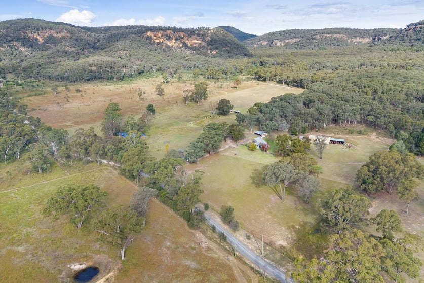 Click to view all images 230 Reedy Creek Road Rylstone NSW 2849 - Image 1
