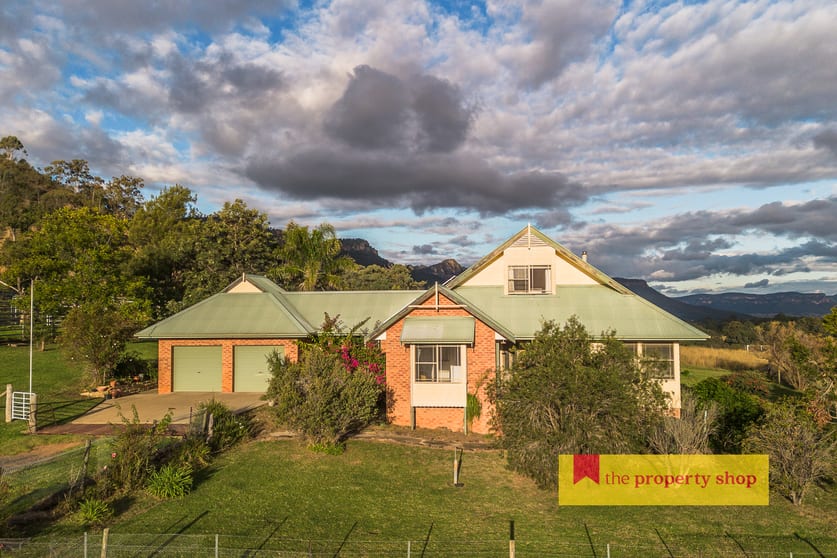 Click to view all images 90 Noola Road Rylstone NSW 2849 - Image 2