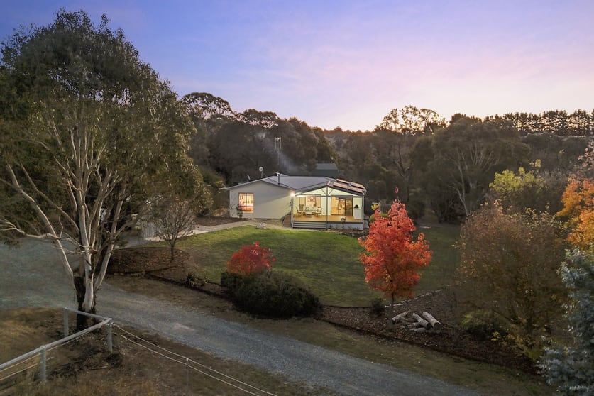 Click to view all images 46 Douglas Close Carwoola NSW 2620 - Image 2