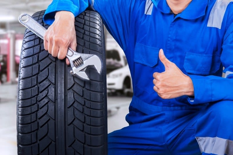 Click to view all images Accessories & Parts business for sale in Altona North - Image 3