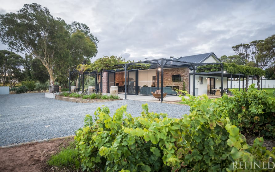 Click to view all images 8 Stonewell Road Nuriootpa SA 5355 - Image 2