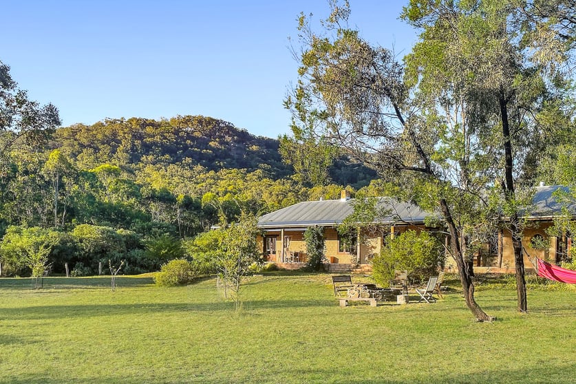 Click to view all images 938 Pyangle Road Rylstone NSW 2849 - Image 3