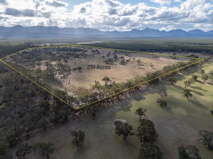 1250 Lynchs Crossing Rd Glenthompson VIC 3293 - Image 2