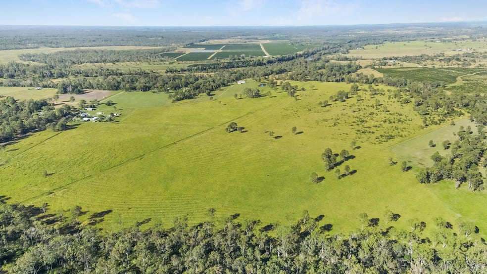 Click to view all images 80 Mill Road Avondale QLD 4670 - Image 3
