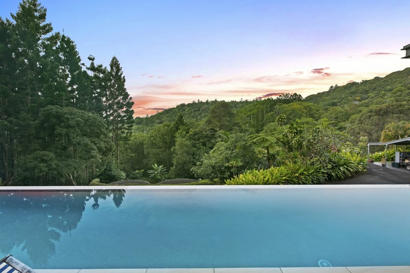 Click to view all images 77 Tomewin Mountain Road Currumbin Valley QLD 4223 - Image 2