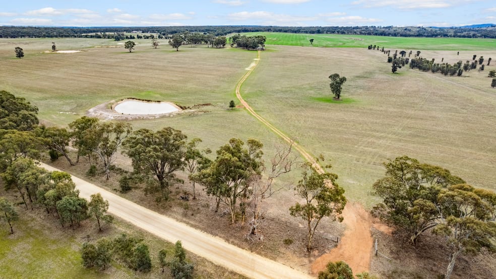 Click to view all images 838 Dunolly Archdale Road Archdale VIC 3475 - Image 3