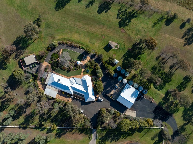 Click to view all images 11L Pine Hill Road Dubbo NSW 2830 - Image 1