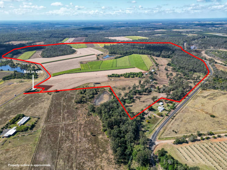 Click to view all images 624 North Isis Road North Isis QLD 4660 - Image 1