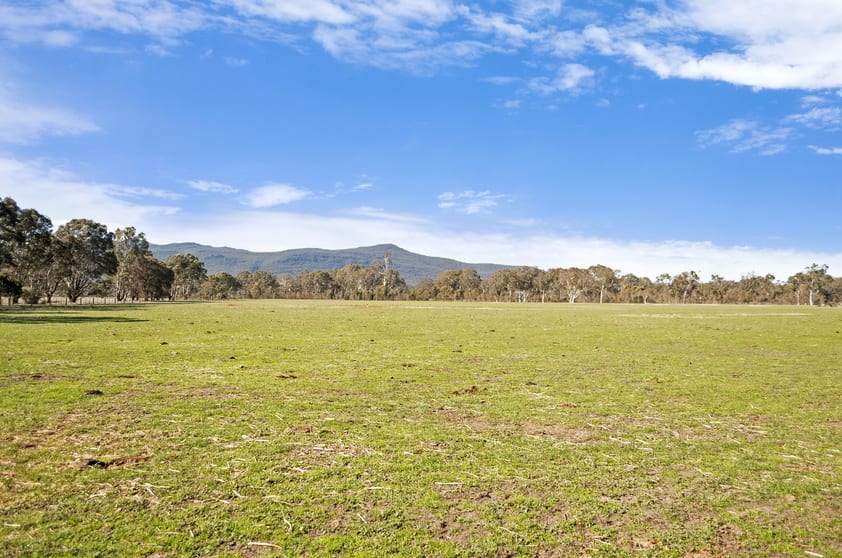 Click to view all images L Herrmanns Road Cavendish VIC 3314 - Image 2