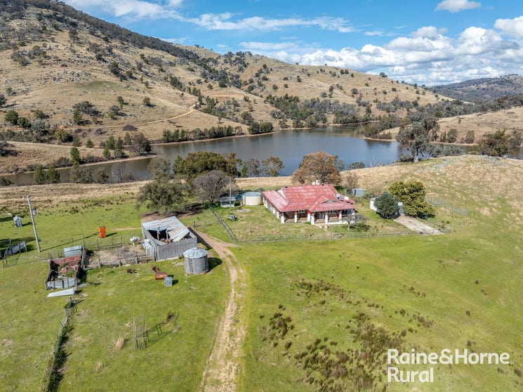 Click to view all images 1593 Grabine Road Bigga NSW 2583 - Image 3