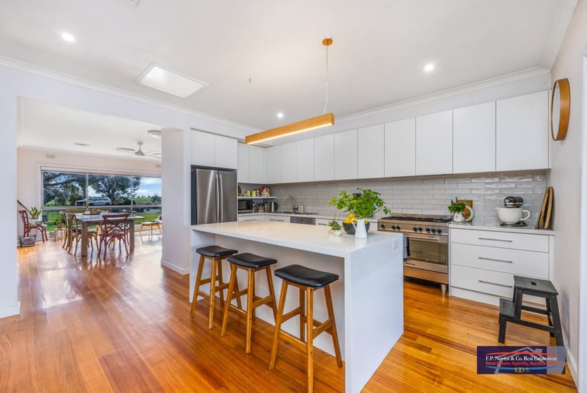 Click to view all images 699 Tandarra-Serpentine Road Tandarra VIC 3571 - Image 3