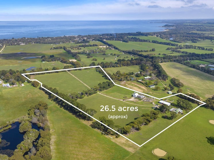 Click to view all images 68 Sandy Point Road Somers VIC 3927 - Image 3
