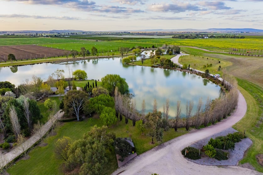 Click to view all images 189 Ross Road Yoogali NSW 2680 - Image 3