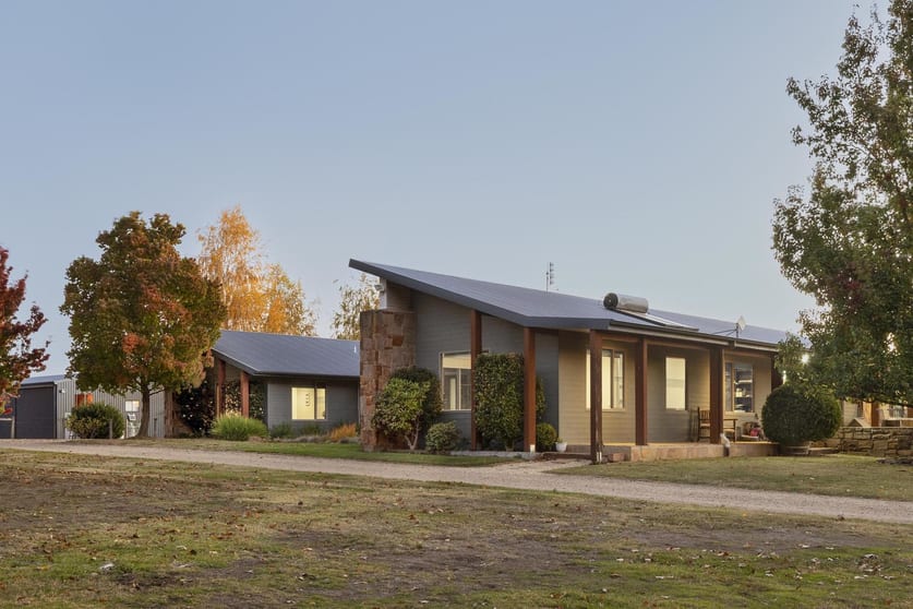 Click to view all images Lots 1 & 2/717 Chapel Hill Road Boorolite VIC 3723 - Image 2