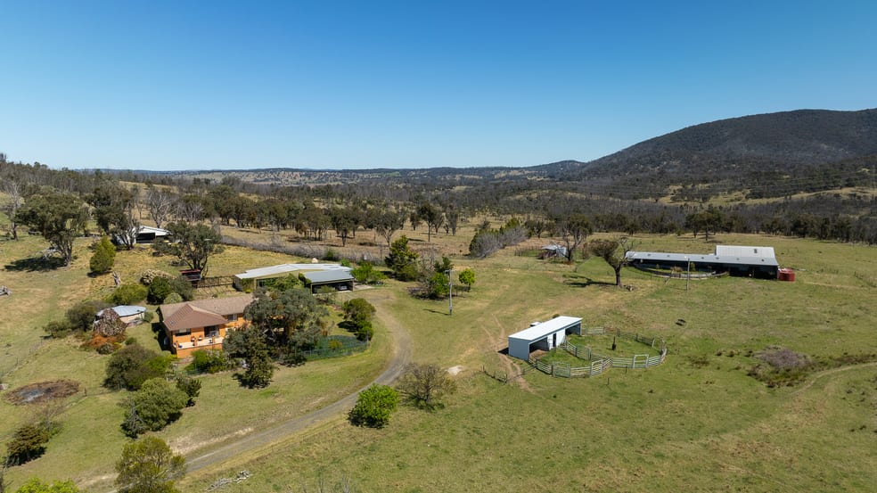 11853 New England Highway Armidale NSW 2350 - Image 1