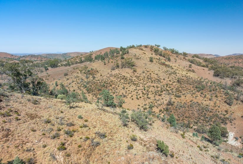 Click to view all images lot 20 Parachilna Gorge Road Blinman SA 5730 - Image 3