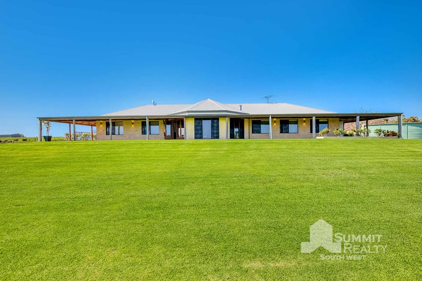 Click to view all images 314 Collins Road Crooked Brook WA 6236 - Image 3