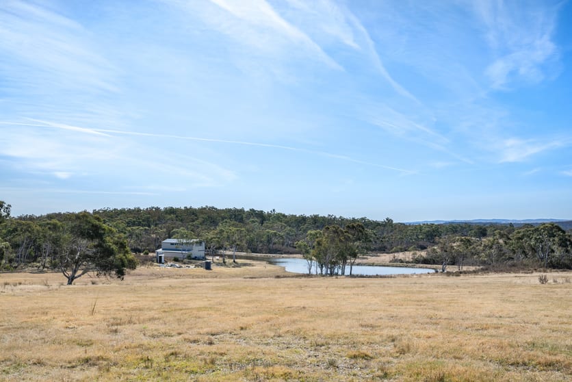 Click to view all images 277 Farringdon Road Braidwood NSW 2622 - Image 3