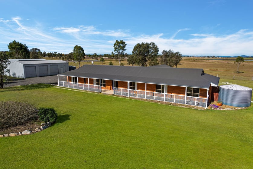 Click to view all images 10 Jimba Road Lockyer Waters QLD 4311 - Image 1
