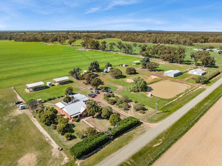 Click to view all images 128 Bagshot-Whirrakee Road Goornong VIC 3557 - Image 1