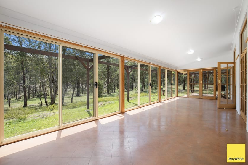 Click to view all images 186 Silverton Road Metz NSW 2350 - Image 3