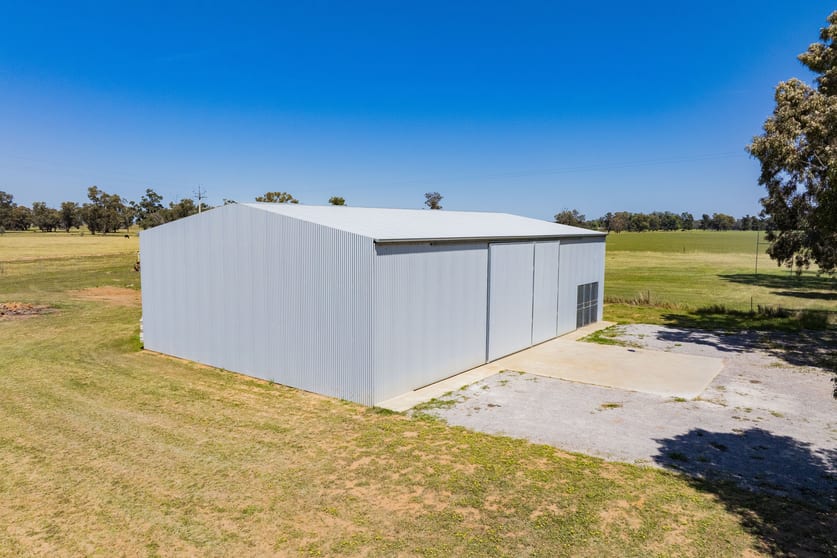 Click to view all images 10963 Sturt Highway Narrandera NSW 2700 - Image 3