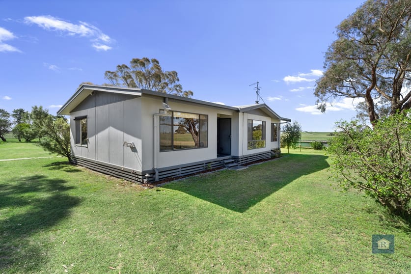 Click to view all images 475 Eurack Road Beeac VIC 3251 - Image 2