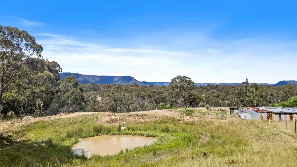 Click to view all images 3100 Great Western Highway Hartley NSW 2790 - Image 2