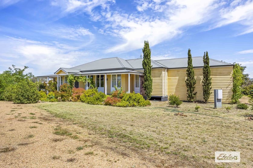 Click to view all images 224 Wilde Lane Moyston VIC 3377 - Image 2