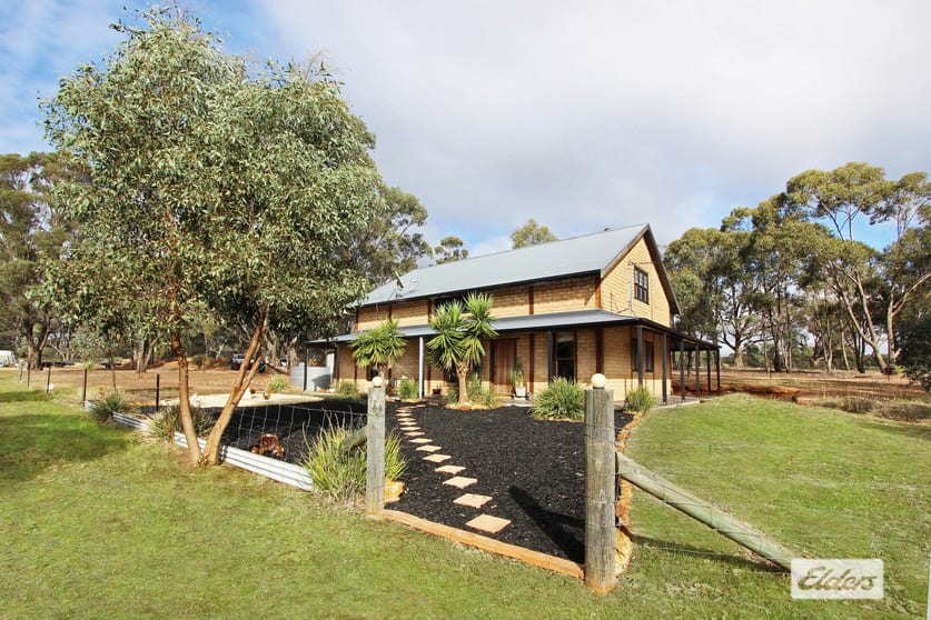 Click to view all images 1767 Bendigo - Maryborough Road Shelbourne VIC 3515 - Image 2