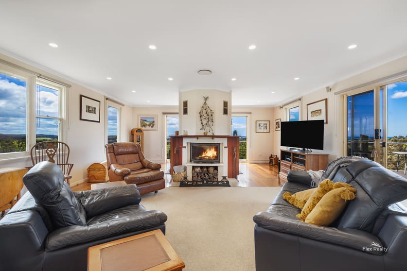 Click to view all images 25 Coopers Road Rocky Cape TAS 7321 - Image 2