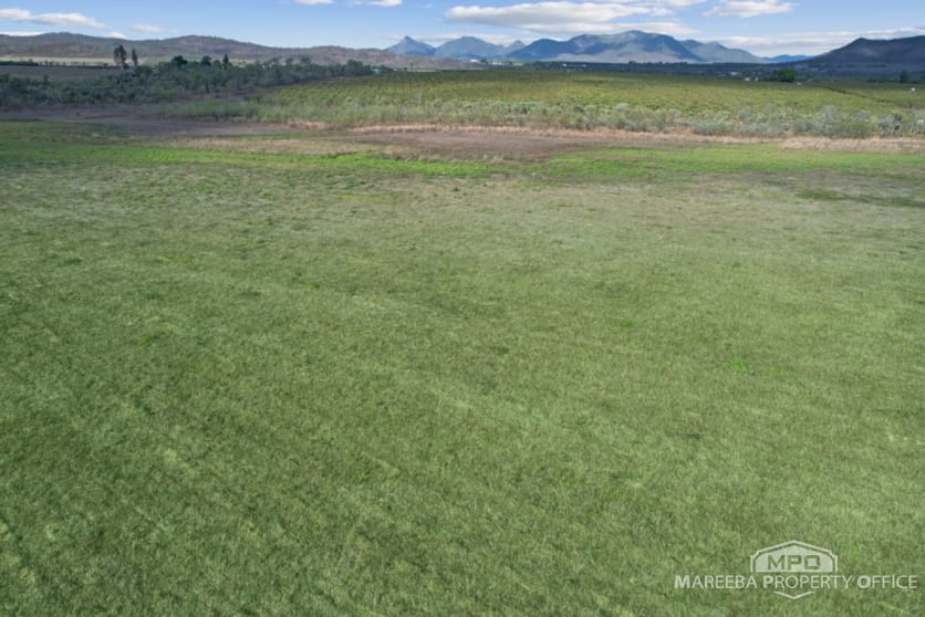 Click to view all images 20 Darrell Road Dimbulah QLD 4872 - Image 3