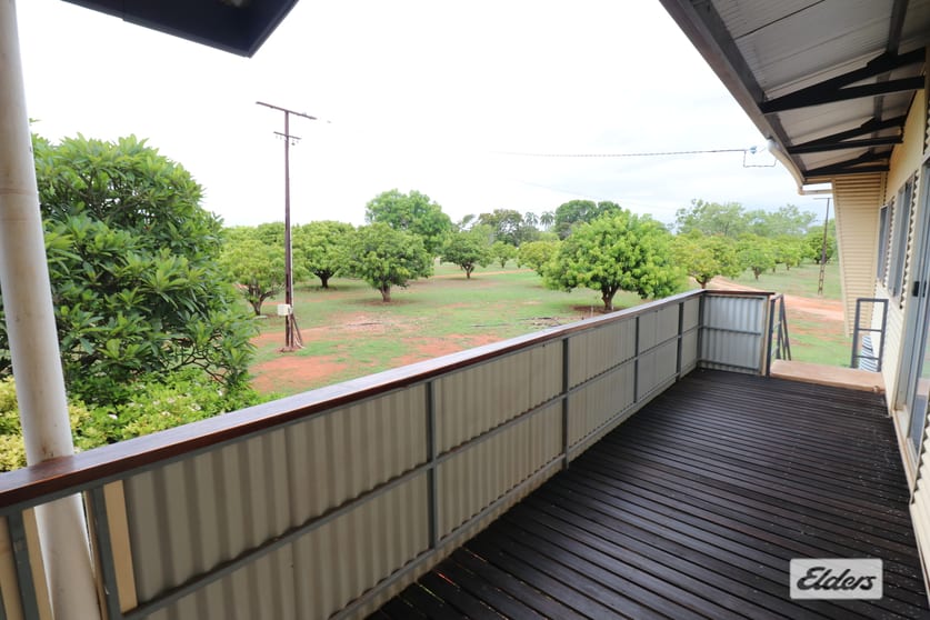 Click to view all images 11 Allmich Road Katherine NT 0850 - Image 3