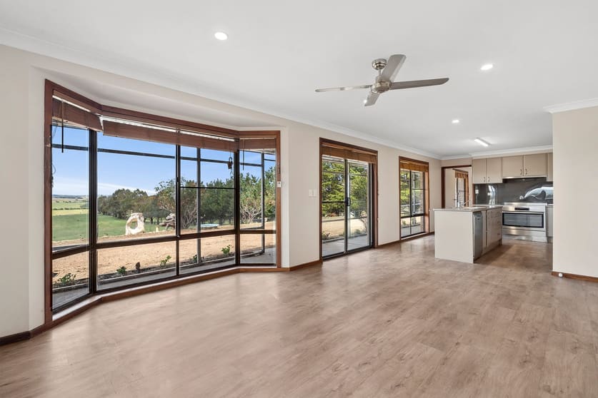 Click to view all images 190 Marble Hill Road Kingsdale NSW 2580 - Image 3