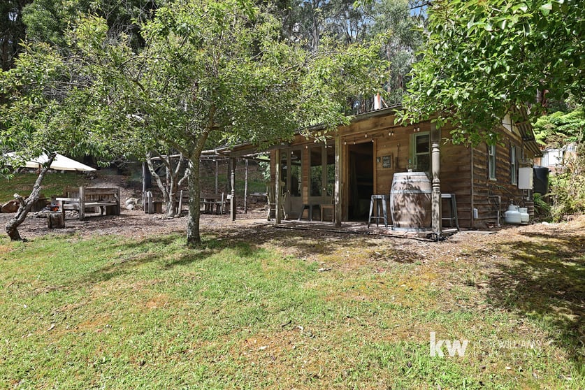 Click to view all images 2190 Tyers-Walhalla Road Jacob Creek VIC 3825 - Image 1