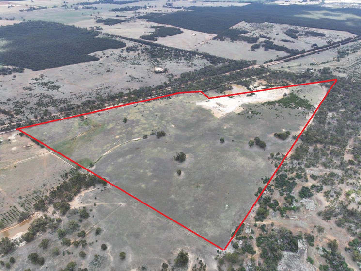 Click to view all images 00 Korong Vale-Wychitella Road Woolshed Flat VIC 3518 - Image 1