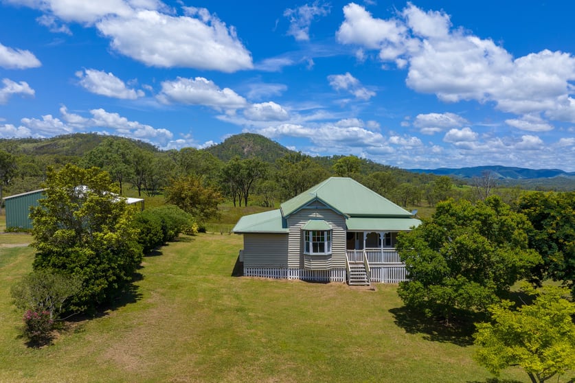 Click to view all images 366 Mudlo Road Kilkivan QLD 4600 - Image 2