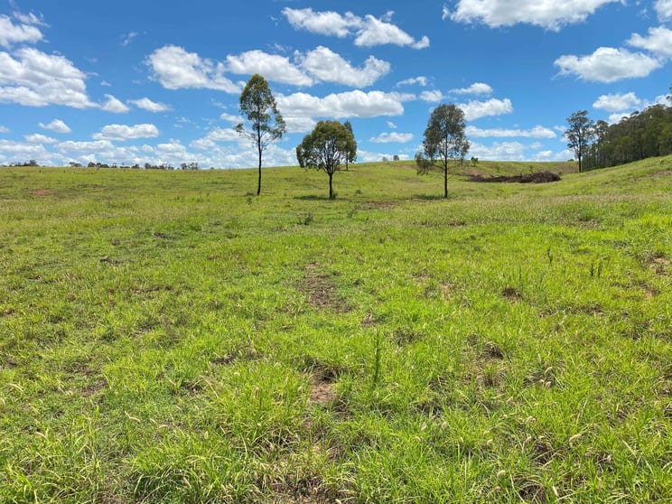 Click to view all images 572 Rubyvale Road Clermont QLD 4721 - Image 2