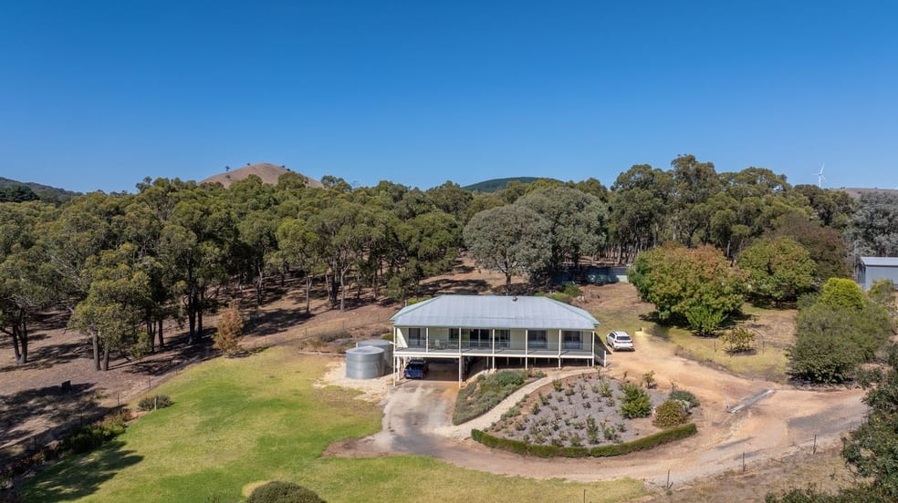 Click to view all images 305 Ghin Ghin Road (Seymour District) Whiteheads Creek VIC 3660 - Image 2