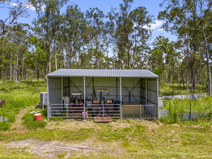 Click to view all images 3249 North Aramara Road North Aramara QLD 4620 - Image 3