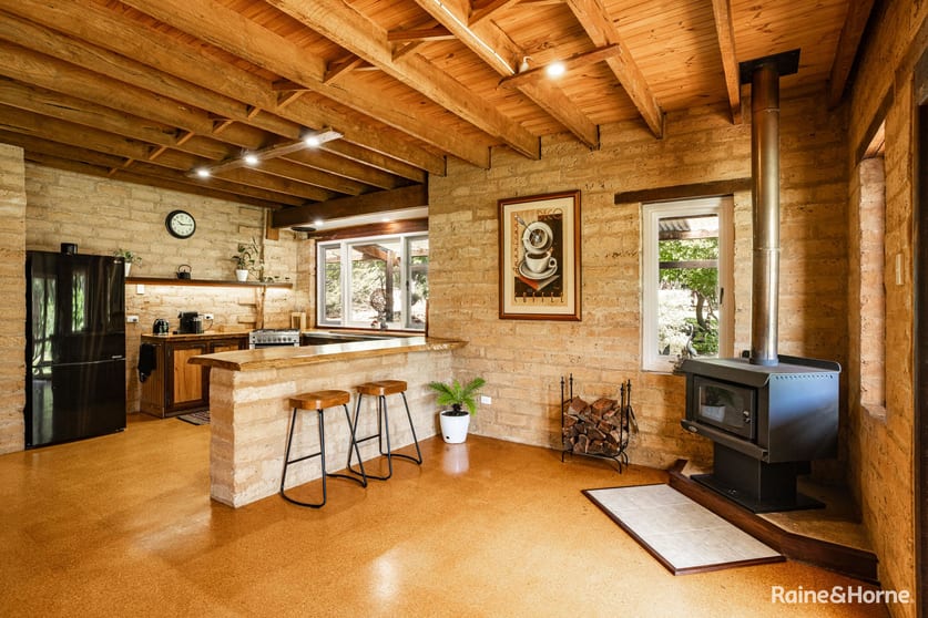 Click to view all images Ocean Beach WA 6333 - Image 3