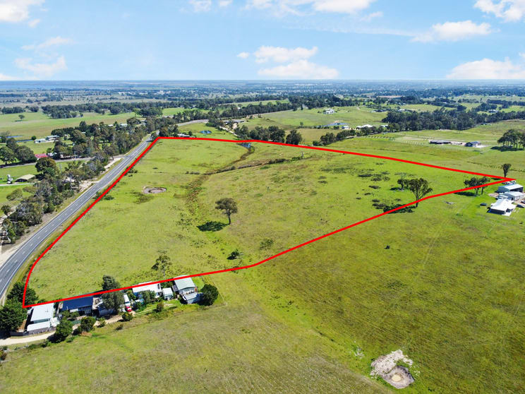 Click to view all images 469 Great Alpine Road Lucknow VIC 3875 - Image 3