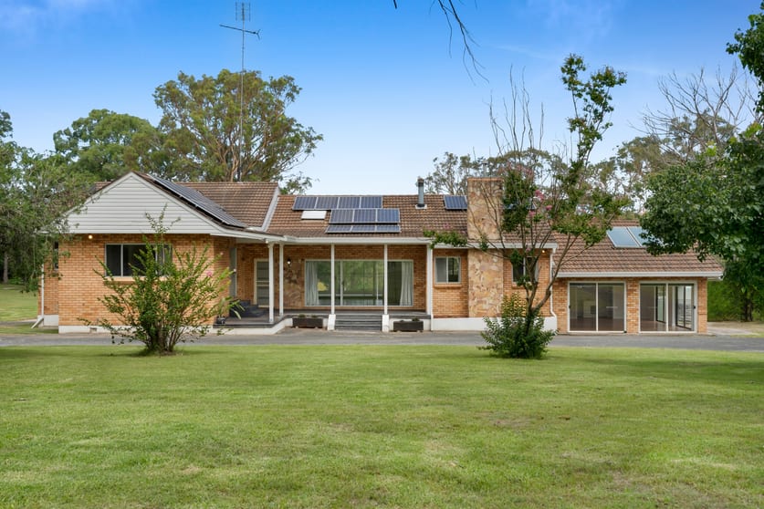 Click to view all images 95 Nepean Street Douglas Park NSW 2569 - Image 1