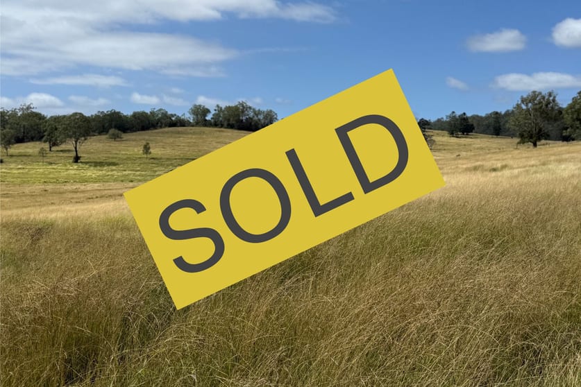 Click to view all images 37 Schick Road Thornville QLD 4352 - Image 1