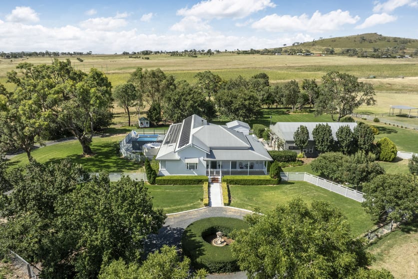 Click to view all images 239 Westbrook Wyreema Road Westbrook QLD 4350 - Image 2