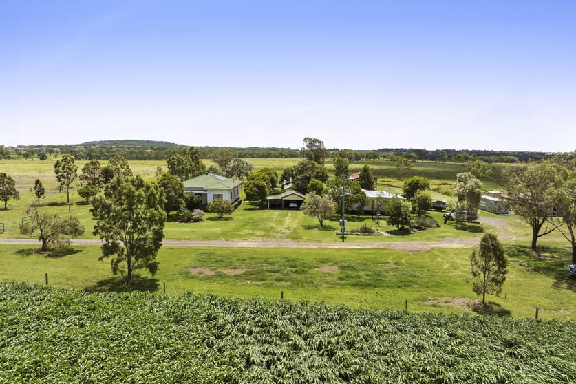 Click to view all images 2266 Toowoomba - Cecil Plains Road Biddeston QLD 4401 - Image 2