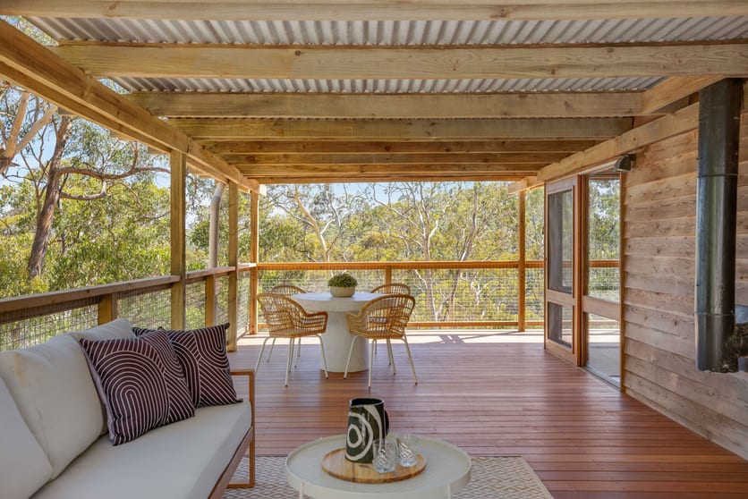 Click to view all images 122 Sheoak Road Crafers West SA 5152 - Image 1