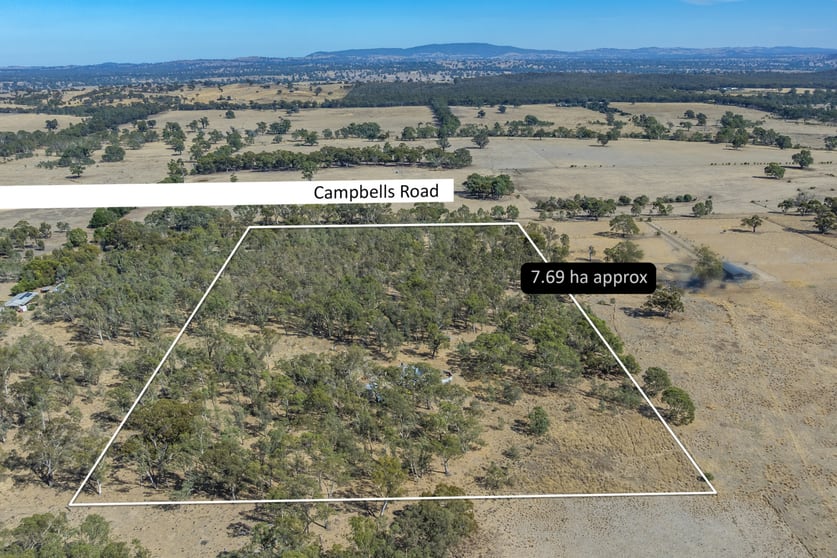 Click to view all images 200 Campbells Road Redesdale VIC 3444 - Image 1