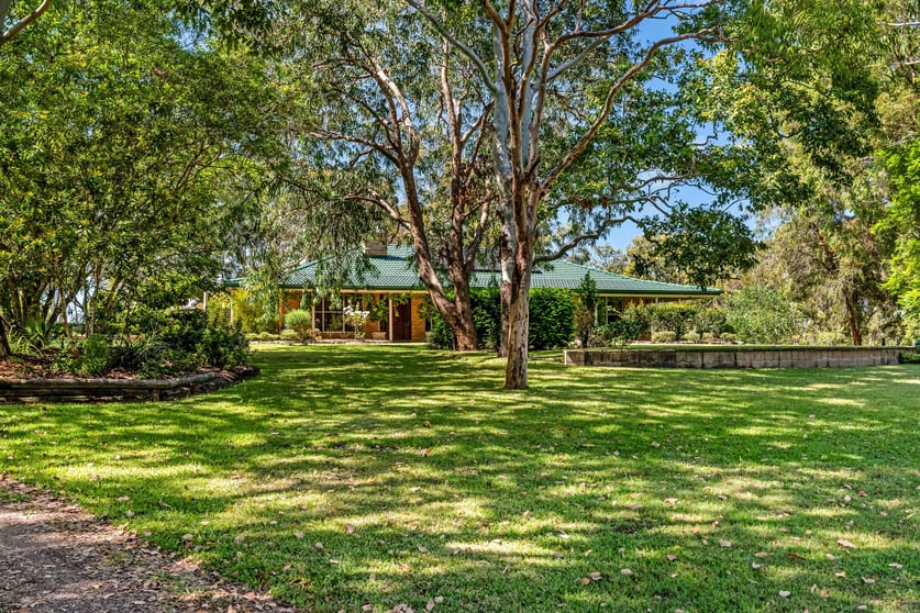 Click to view all images 1138 Paterson Road Woodville NSW 2321 - Image 2